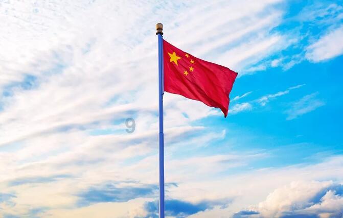 俄侦查委员会：“猎鹰”-10飞机坠毁主因之一可能是发动机失灵等技术故障